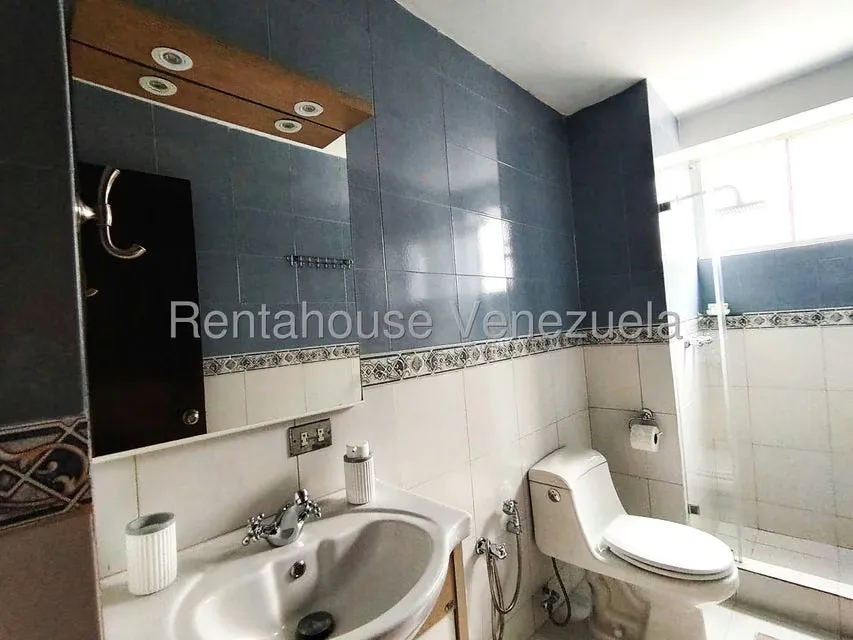Apartamento (1 Nivel) en Alquiler en Lomas de Chuao, Distrito Metropolitano - 23