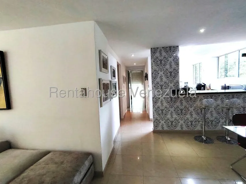 Apartamento (1 Nivel) en Alquiler en Lomas de Chuao, Distrito Metropolitano - 5