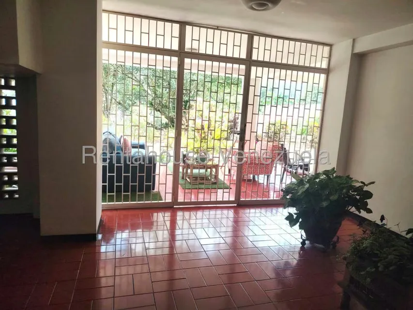 Apartamento (1 Nivel) en Alquiler en Lomas de Chuao, Distrito Metropolitano - 41