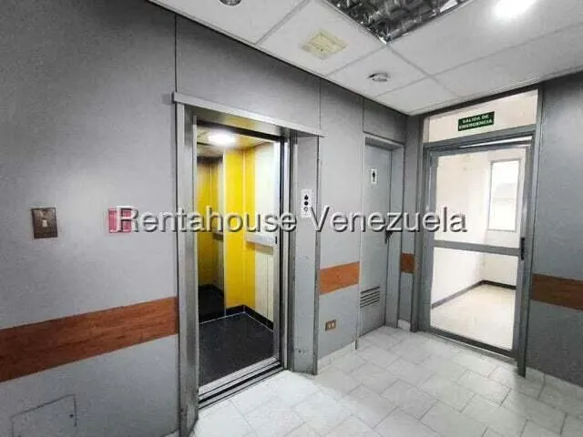 Oficina en Alquiler en La Urbina, Distrito Metropolitano - 7