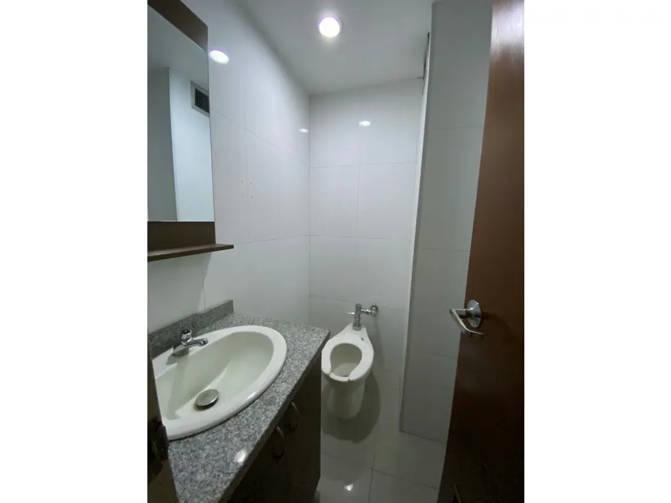 OFICINA EN ALQUILER 120 M2 - URB. LOS RUICES - 10