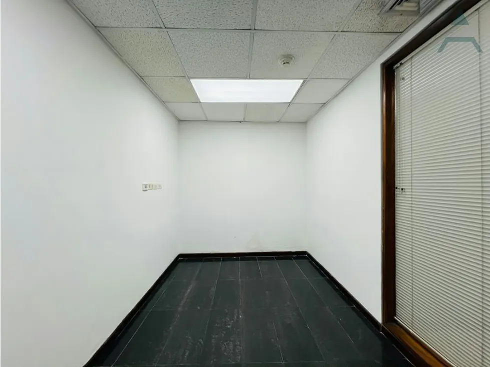 Se alquila Local 245m² Chuao - 20