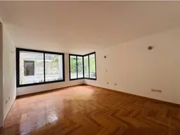 View 10
