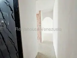 View 16