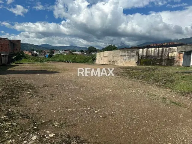 Terreno en venta en Palo Gordo , Calle del medio - 2