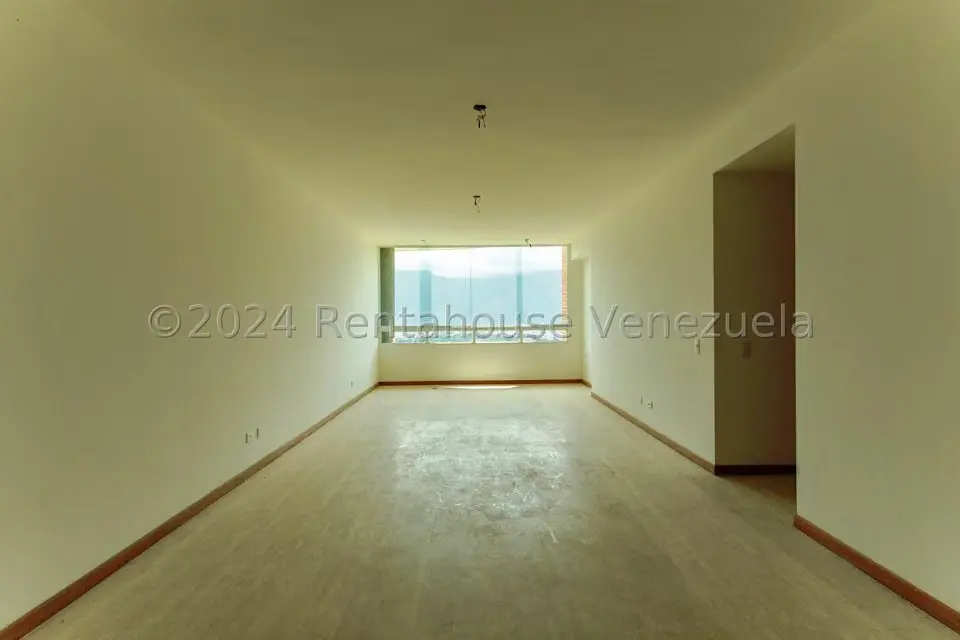 Apartamento (1 Nivel) en Venta en Lomas del Sol, Distrito Metropolitano - 3