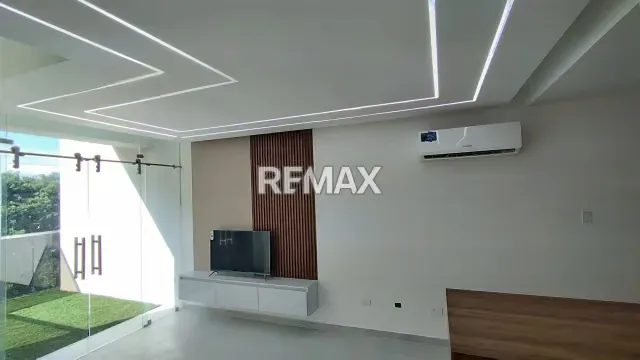 Apartamento de Lujo en Mandarín Zona Norte de Valencia - 8