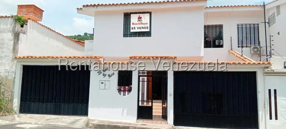 Casa (Multipes Niveles) en Venta en El Country, Trujillo