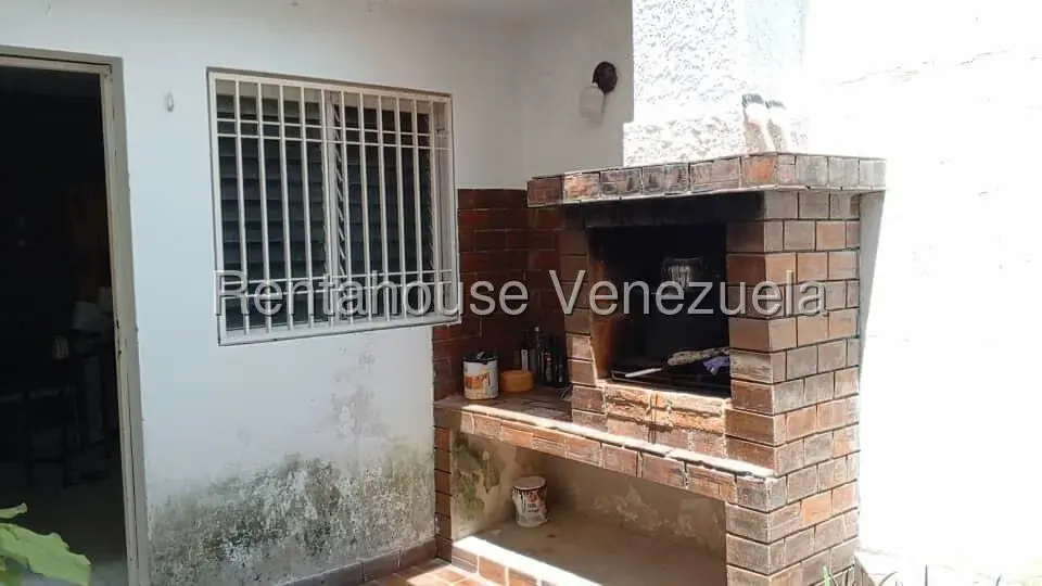 Casa (Multipes Niveles) en Venta en El Country, Trujillo - 16