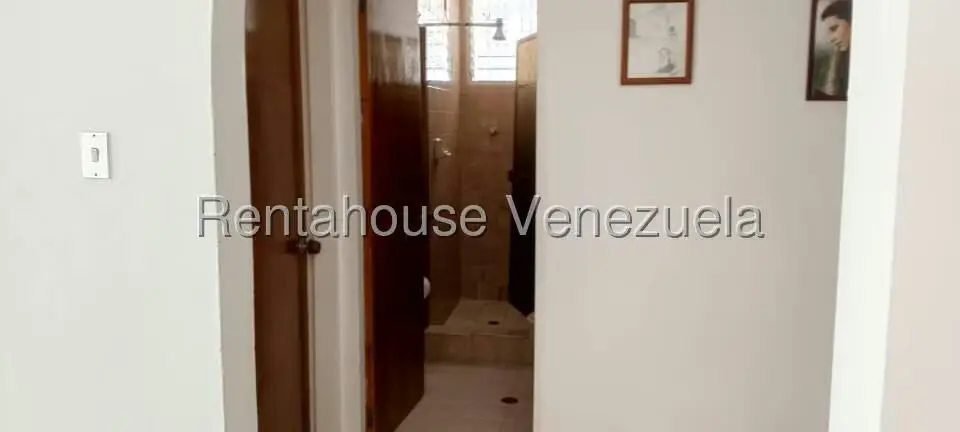 Casa (Multipes Niveles) en Venta en El Country, Trujillo - 24