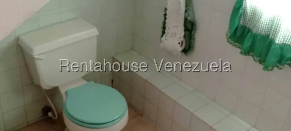 Casa (Multipes Niveles) en Venta en El Country, Trujillo - 25