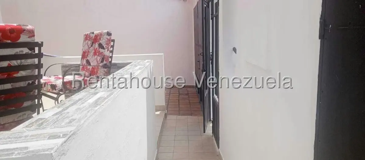 Casa (Multipes Niveles) en Venta en El Country, Trujillo - 6