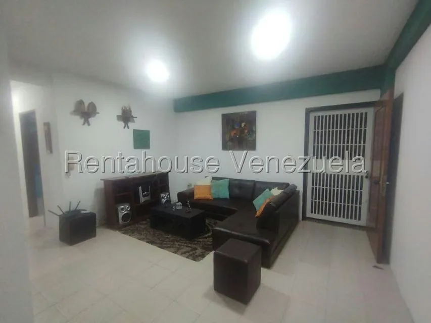 Apartamento (1 Nivel) en Venta en Patarata, Lara - 2