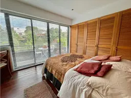 View 10