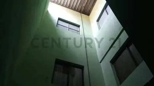En venta Edificio Mixto en Catia. 477 USD x m² | con Local y Apartamentos - 5