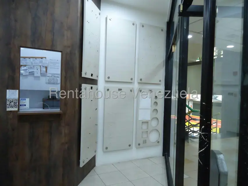 Local Comercial en Alquiler en Parroquia Catedral, Distrito Metropolitano - 12