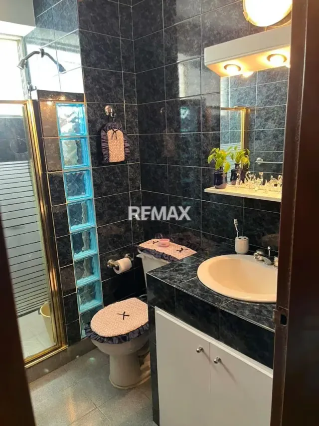 APARTAMENTO EN AV EL MILAGRO FRENTE A LA VEREDA - 4