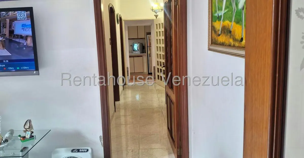 Casa (Multipes Niveles) en Venta en La Paz, Distrito Metropolitano - 16