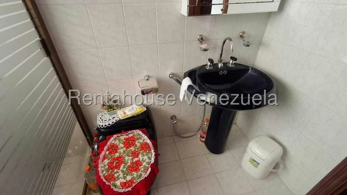 Casa (Multipes Niveles) en Venta en La Paz, Distrito Metropolitano - 39