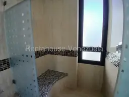 View 32