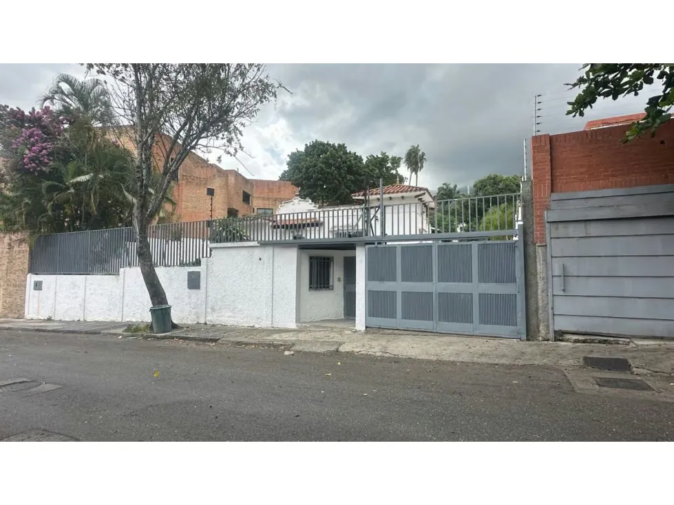 Venta casa en terreno multifamiliar 1200m2 El Bosque 5235