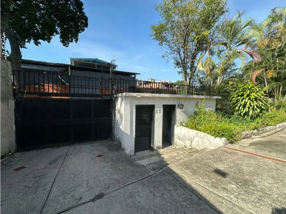 Venta casa en terreno multifamiliar 1200m2 El Bosque 5235 - 4