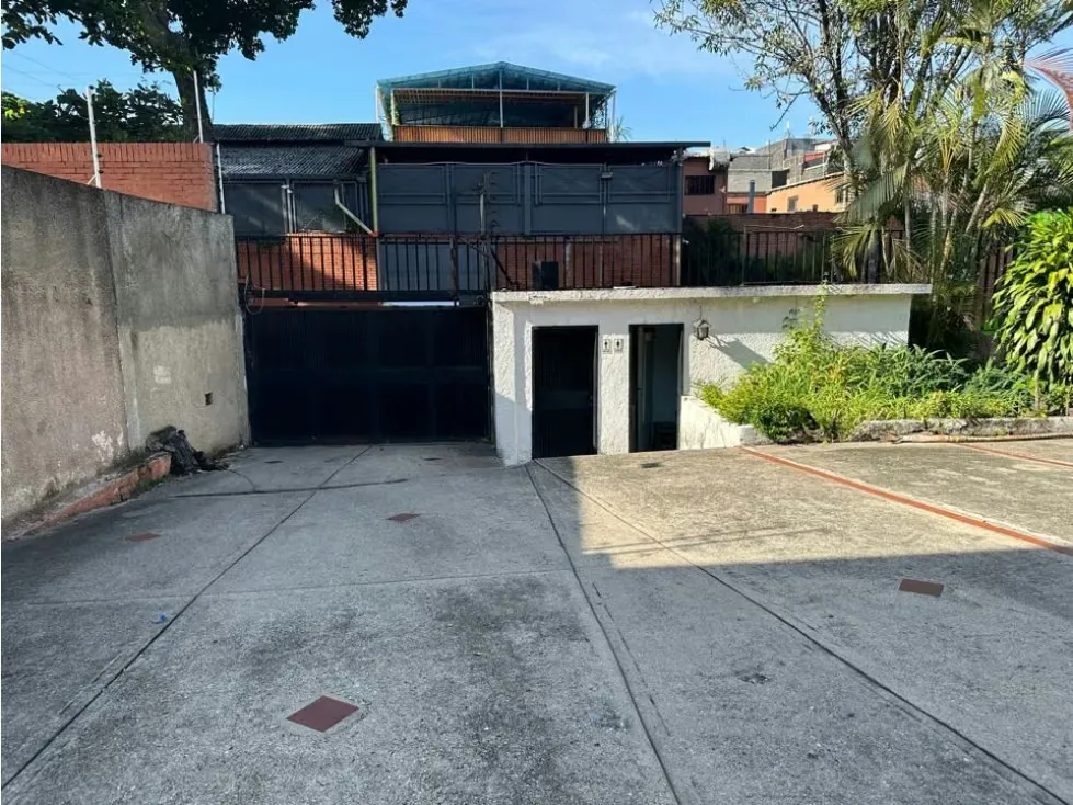 Venta casa en terreno multifamiliar 1200m2 El Bosque 5235 - 8