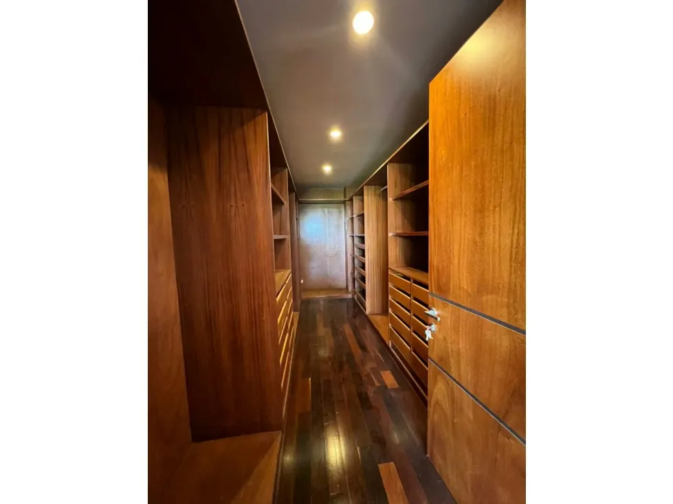 Se vende casa 2200m2 La Lagunita 1419 - 12