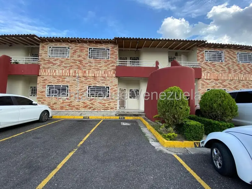 Apartamento (1 Nivel) en Venta en Zona Industrial Saman de Guere, Aragua