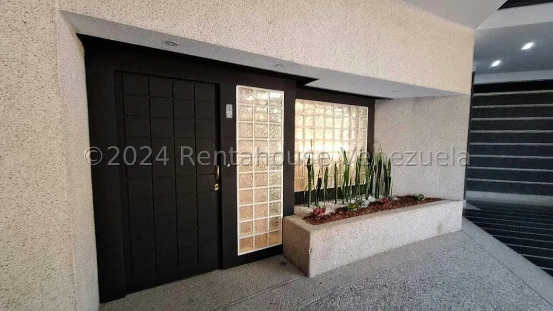 Apartamento (1 Nivel) en Venta en El Hatillo, Distrito Metropolitano - 2