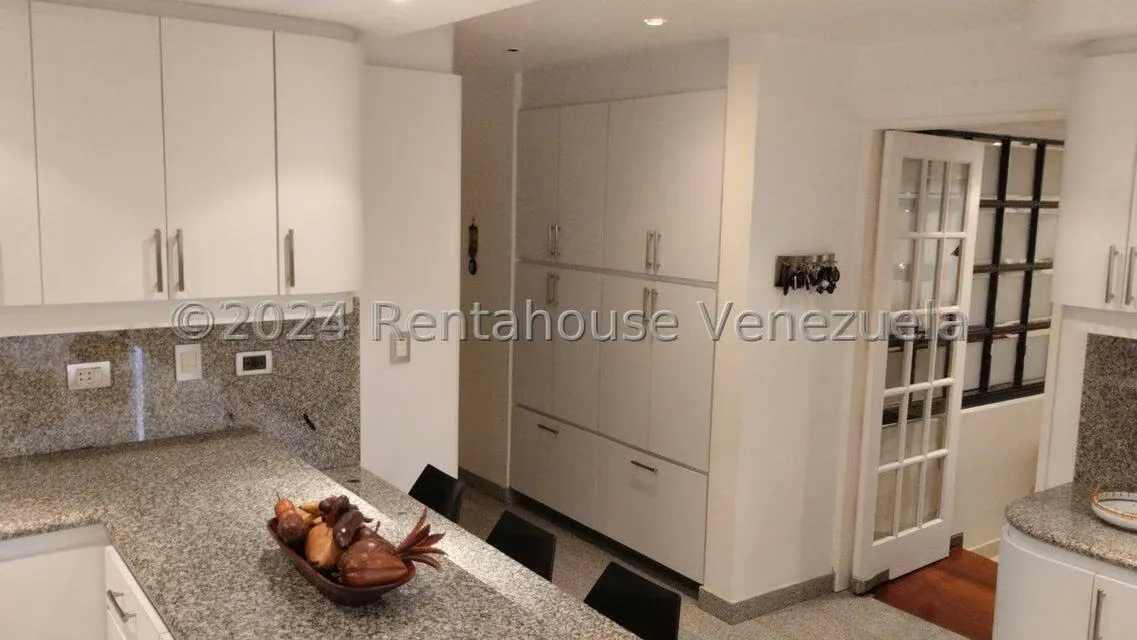 Apartamento (1 Nivel) en Venta en El Hatillo, Distrito Metropolitano - 23