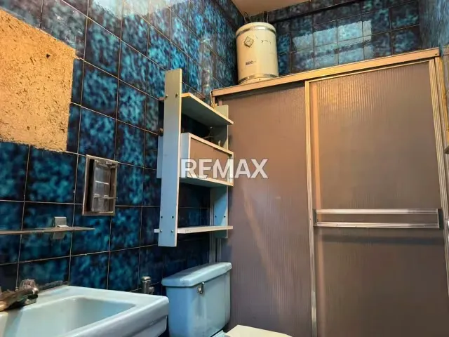 Casa Comercial en Venta, con Alto Potencial Comercial, Centro de Guatire - 19
