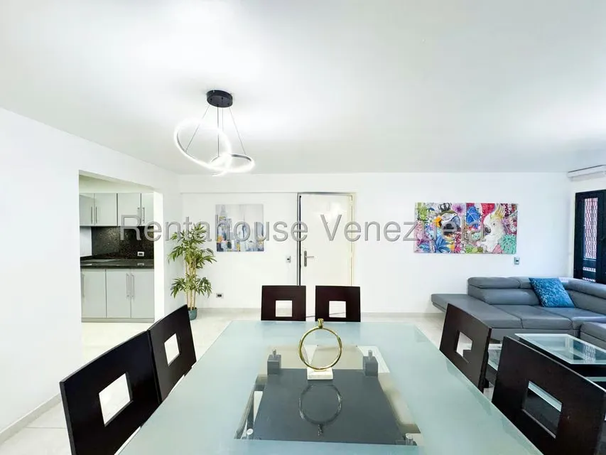 Apartamento (1 Nivel) en Venta en El Rosal, Distrito Metropolitano - 14