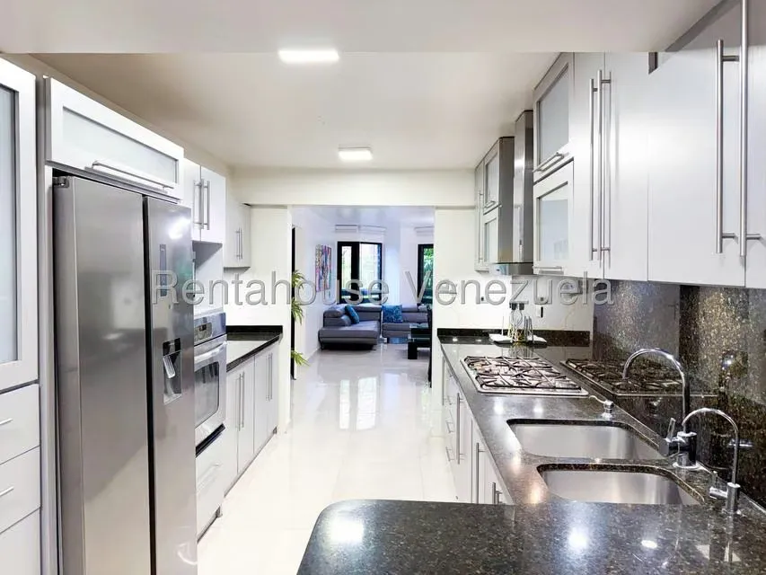 Apartamento (1 Nivel) en Venta en El Rosal, Distrito Metropolitano - 21
