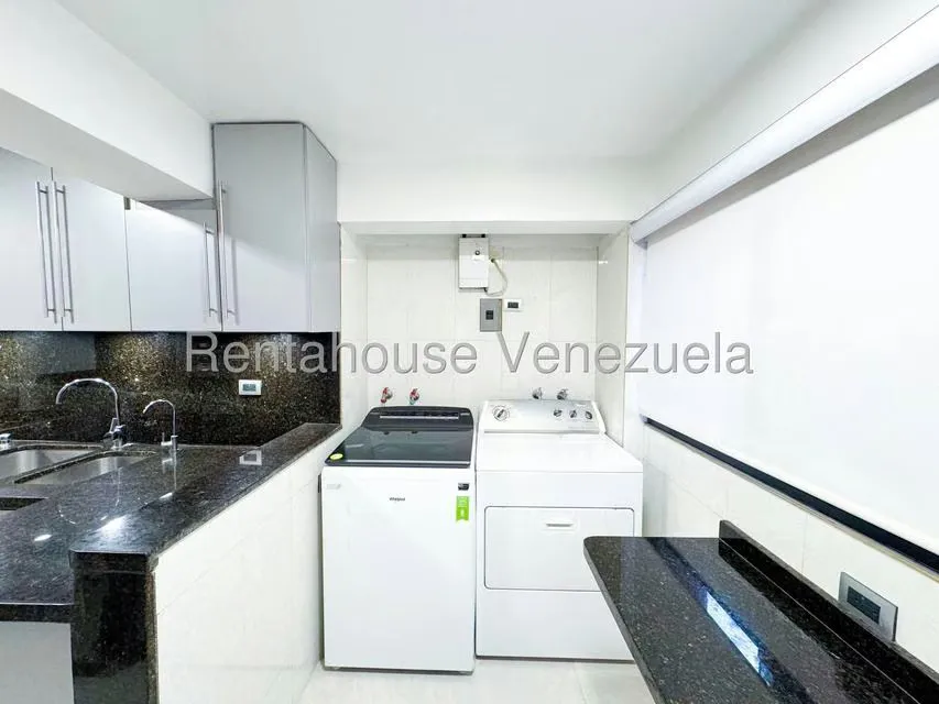 Apartamento (1 Nivel) en Venta en El Rosal, Distrito Metropolitano - 22