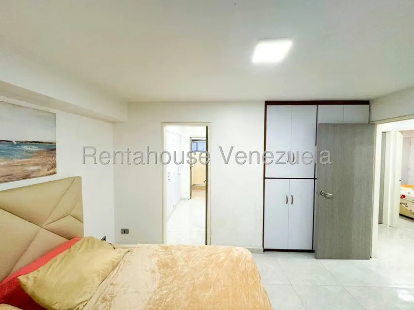 Apartamento (1 Nivel) en Venta en El Rosal, Distrito Metropolitano - 28