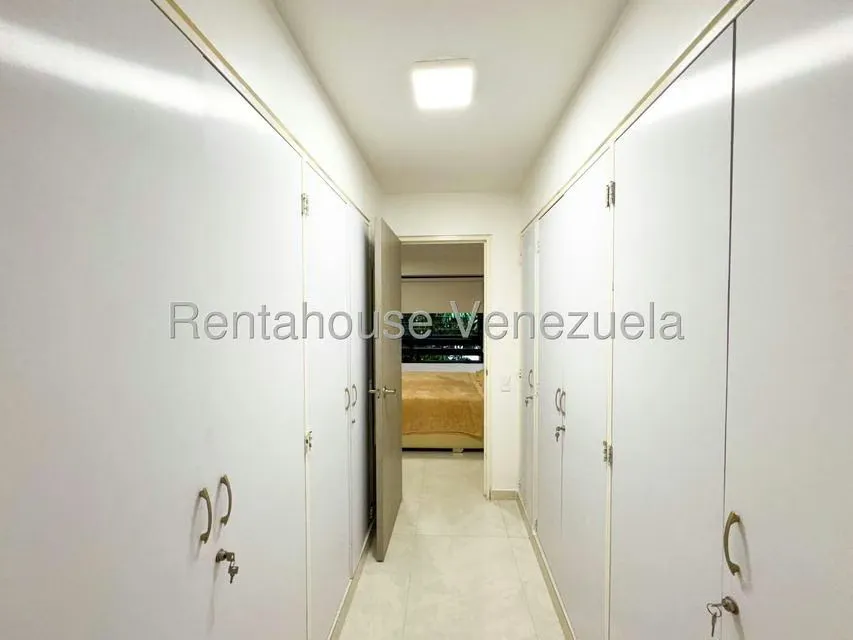 Apartamento (1 Nivel) en Venta en El Rosal, Distrito Metropolitano - 31