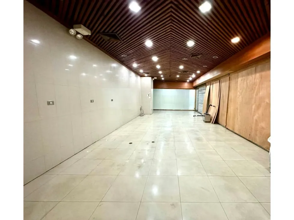 Alquiler con opción a compra local comercial 241m2 CC Concresa 2662 - 16