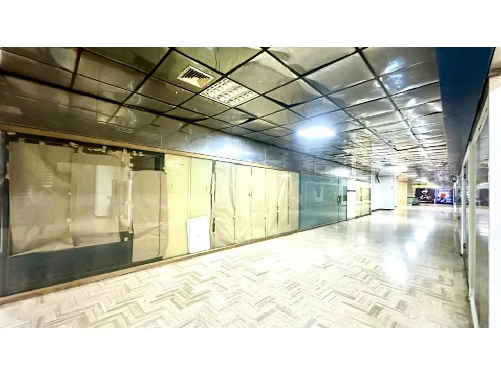 Alquiler con opción a compra local comercial 241m2 CC Concresa 2662 - 7