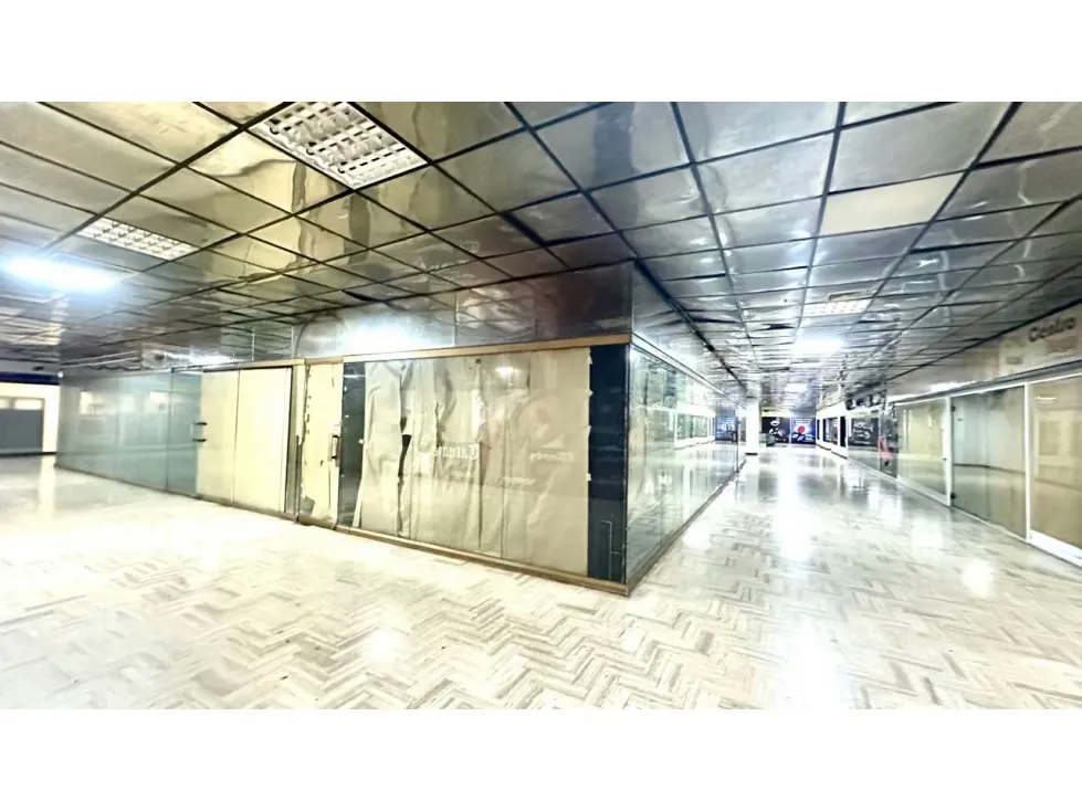 Alquiler con opción a compra local comercial 241m2 CC Concresa 2662 - 8