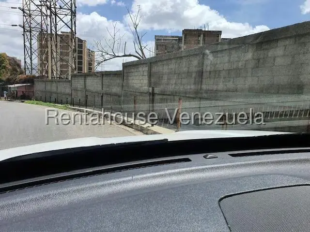 Terreno (Residencial) en Venta en El Paraiso, Distrito Metropolitano - 9