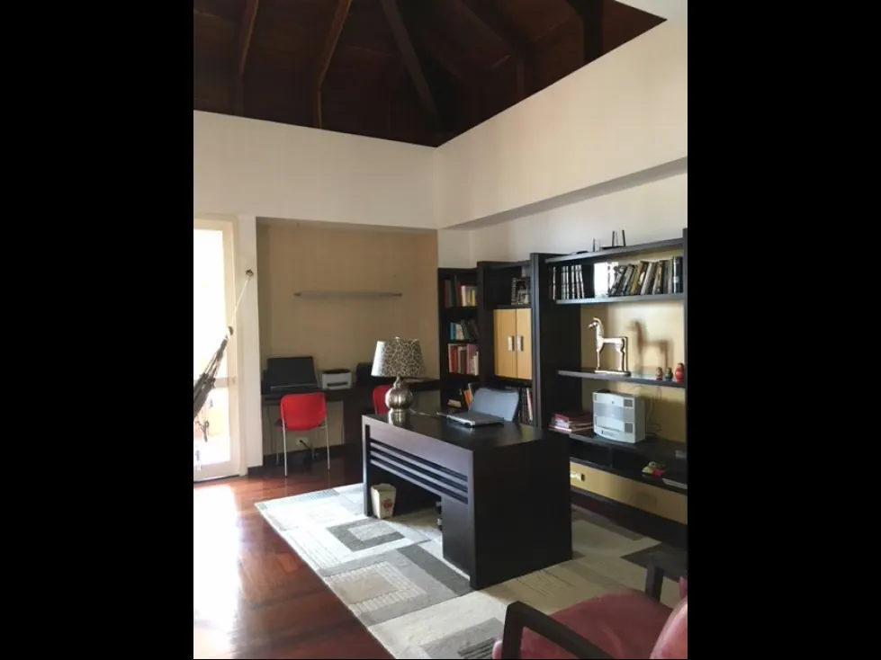 Se vende casa en Alto Hatillo 6H+2S/6+2S/5P - 12