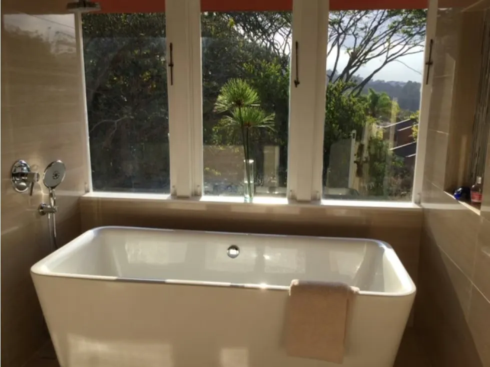 Se vende casa en Alto Hatillo 6H+2S/6+2S/5P - 16