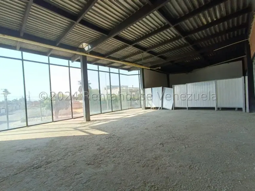 Local Comercial en Alquiler en Buena Vista, Zulia - 5