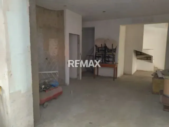 Se vende Apartamento tipo dúplex Resd. La Esmeralda - 15