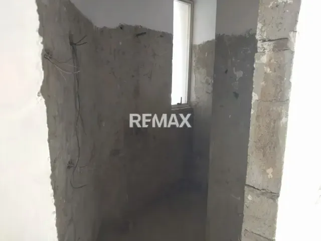 Se vende Apartamento tipo dúplex Resd. La Esmeralda - 18