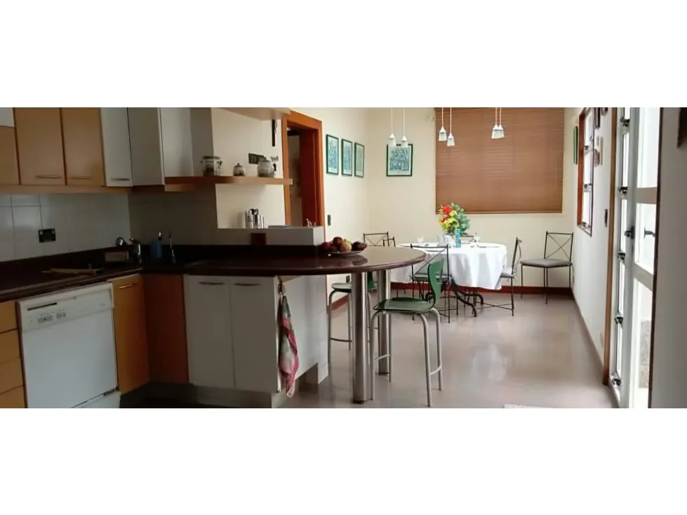 Vendo casa 400m2 Colinas del Tamanaco 6333 - 6