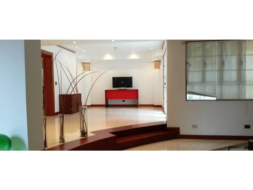 Vendo casa 400m2 Colinas del Tamanaco 6333 - 8