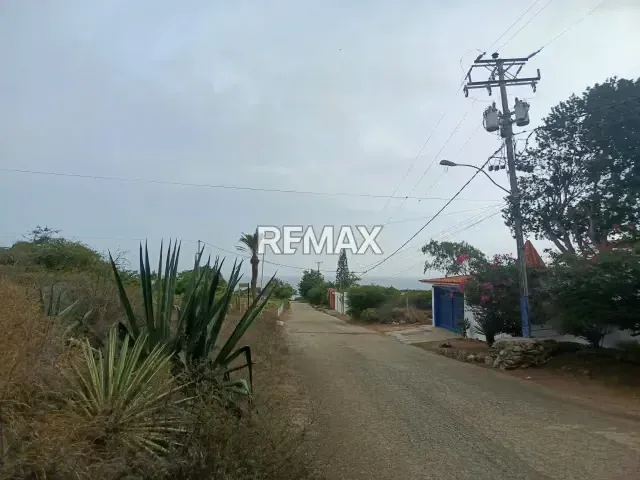 TERRENO EN MANANTIAL DEL CARDON UNA INVERSION DE OPORTUNIDAD EN LA ISLA DE MARGARITA CON VISTA AL MAR CON UNA VISTA PANORAMICA INCREIBLE - 16