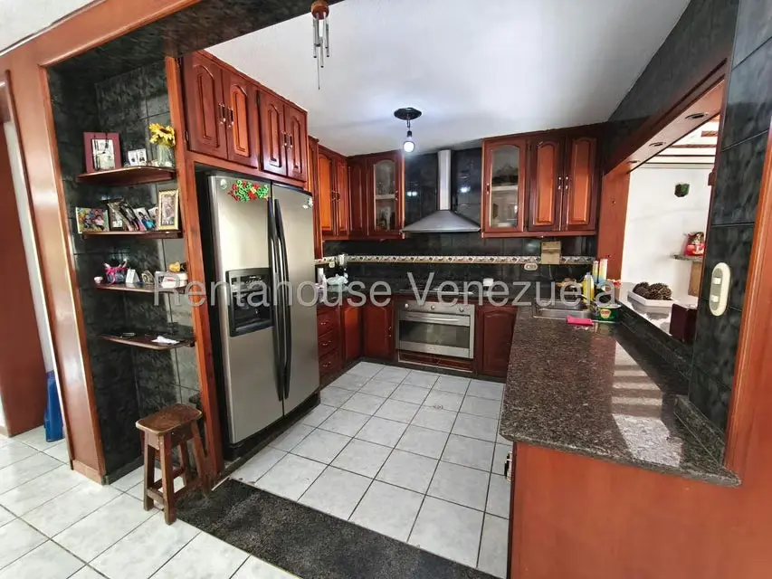 Casa (Duplex) en Venta en Los Tinajeros, Portuguesa - 11